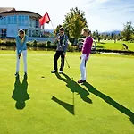 Hanusel Hof Wellness & Genuss In Panoramalage