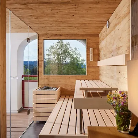 Hotel Hanusel Hof Wellness & Genuss In Panoramalage