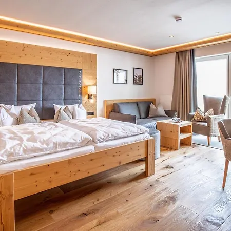 Hotell Hanusel Hof Wellness & Genuss In Panoramalage 4*