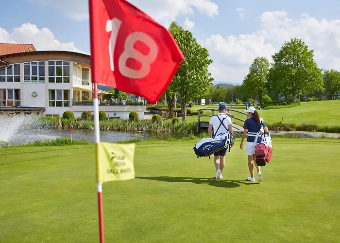 Hanusel Hof Wellness & Genuss In Panoramalage