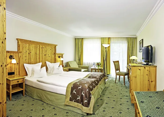Hanusel Hof Wellness & Genuss In Panoramalage