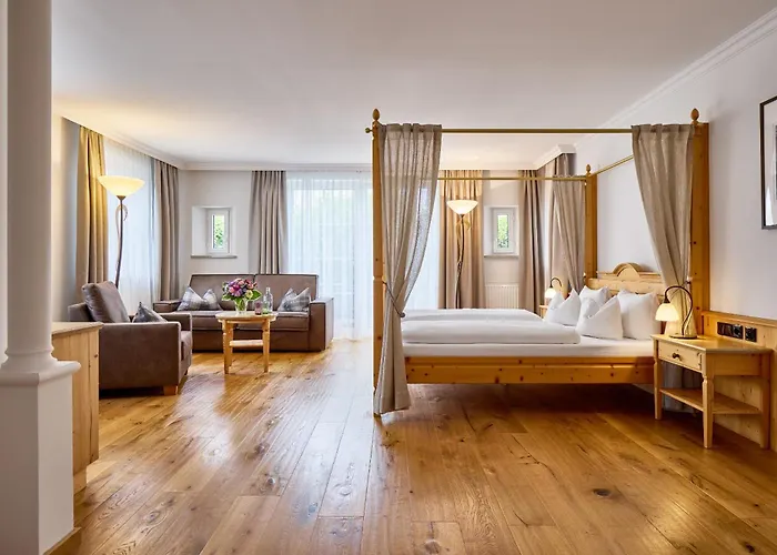 Отель Hanusel Hof Wellness & Genuss In Panoramalage