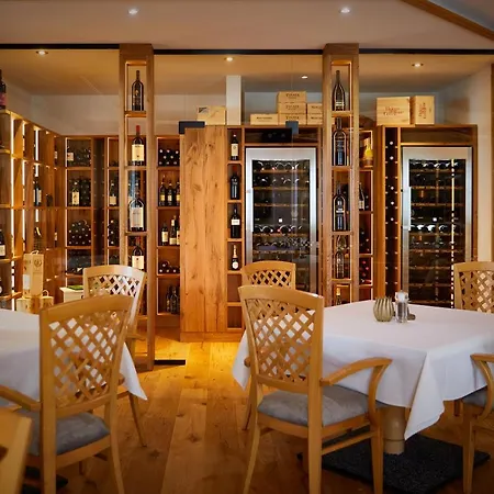 Hanusel Hof Wellness & Genuss In Panoramalage 4* Hellengerst