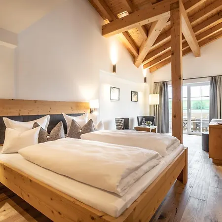Hotel Hanusel Hof Wellness & Genuss In Panoramalage