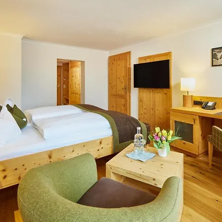 Hanusel Hof Wellness & Genuss In Panoramalage 4*