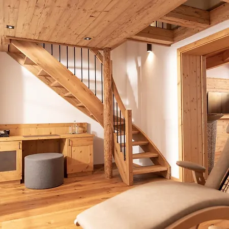 Hanusel Hof Wellness & Genuss In Panoramalage Hellengerst