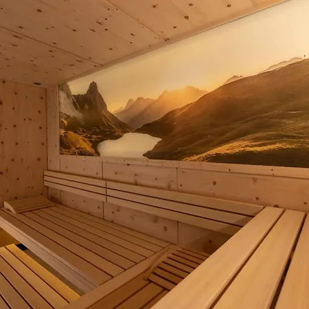 Hanusel Hof Wellness & Genuss In Panoramalage 4*