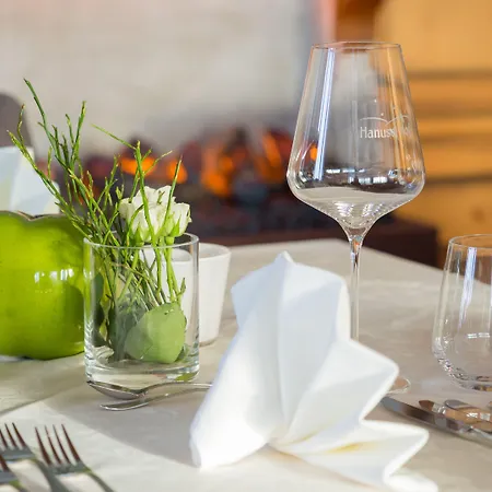 Hanusel Hof Wellness & Genuss In Panoramalage Hellengerst