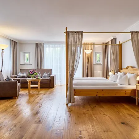 Hotel Hanusel Hof Wellness & Genuss In Panoramalage