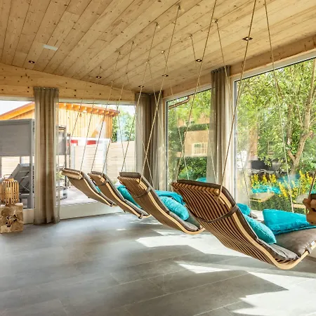 Hanusel Hof Wellness & Genuss In Panoramalage ホテル 4*