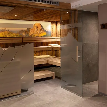 Hanusel Hof Wellness & Genuss In Panoramalage ホテル
