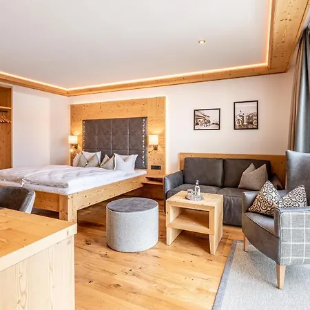 Hanusel Hof Wellness&genuss In Panoramalage 4*