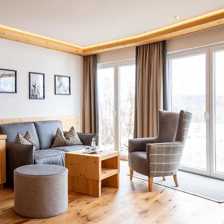 Hotel Hanusel Hof Wellness & Genuss In Panoramalage