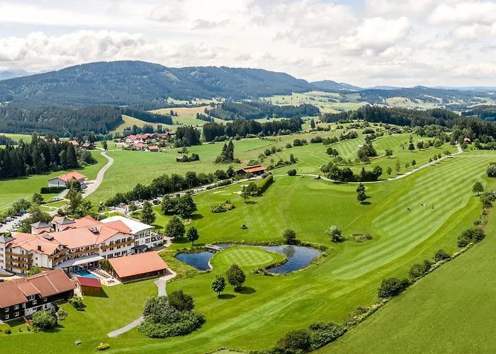Hanusel Hof Wellness & Genuss In Panoramalage